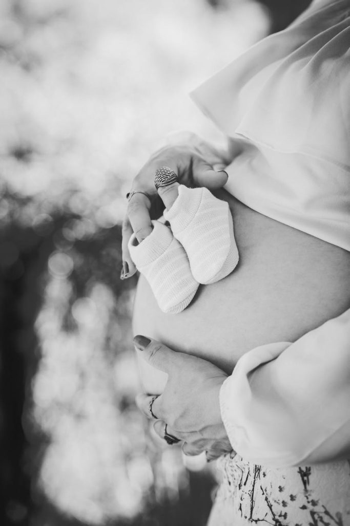 Je bent zwanger en kijkt vol liefde en verwachting uit naar de komst van je baby.